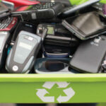 Reciclaje de residuos electrónicos en la empresa: cómo manejarlos de manera segura